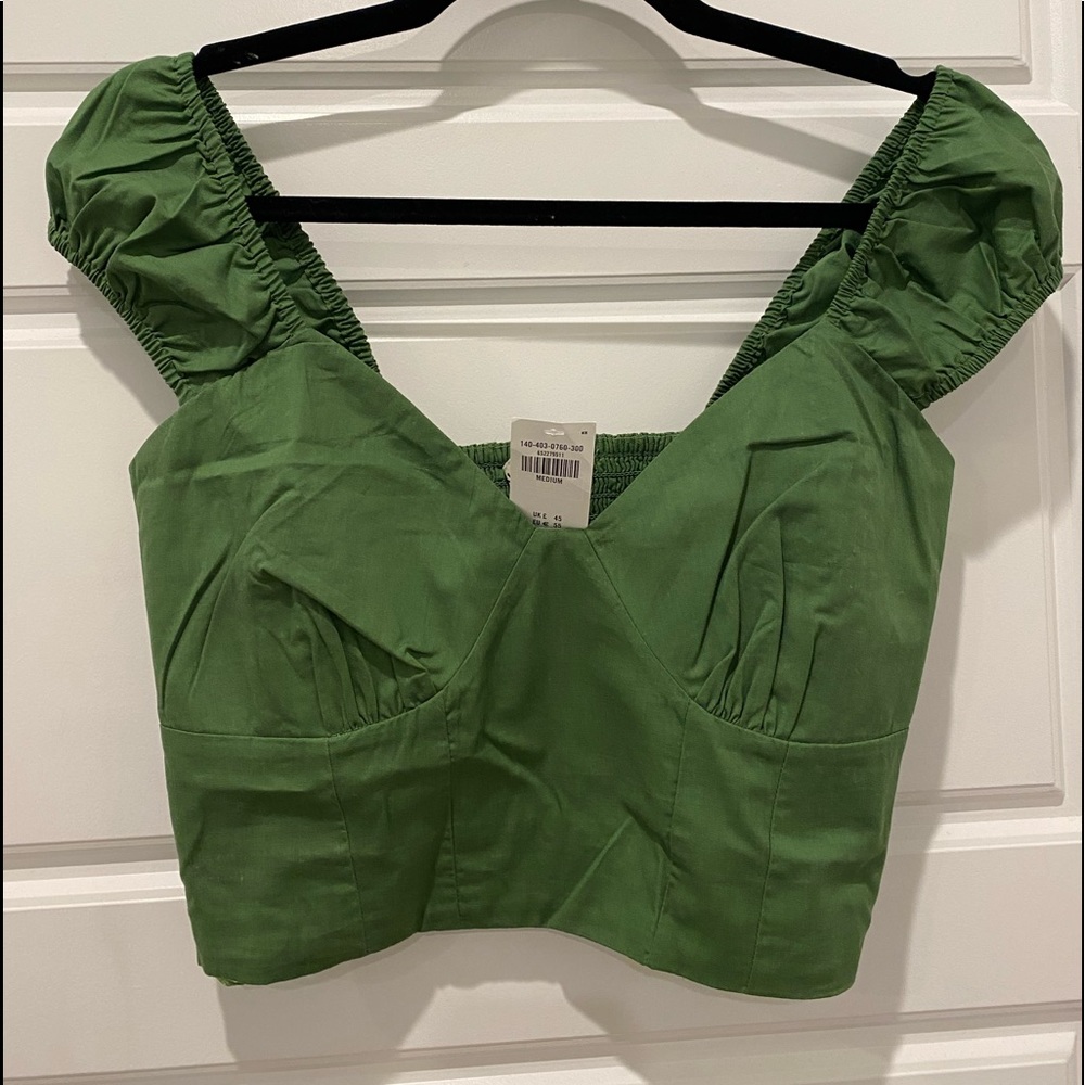 NWT Abercrombie Green Cropped Shirt